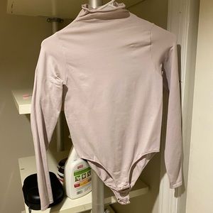 Skims mock neck long sleeve bodysuit iris mica size small medium